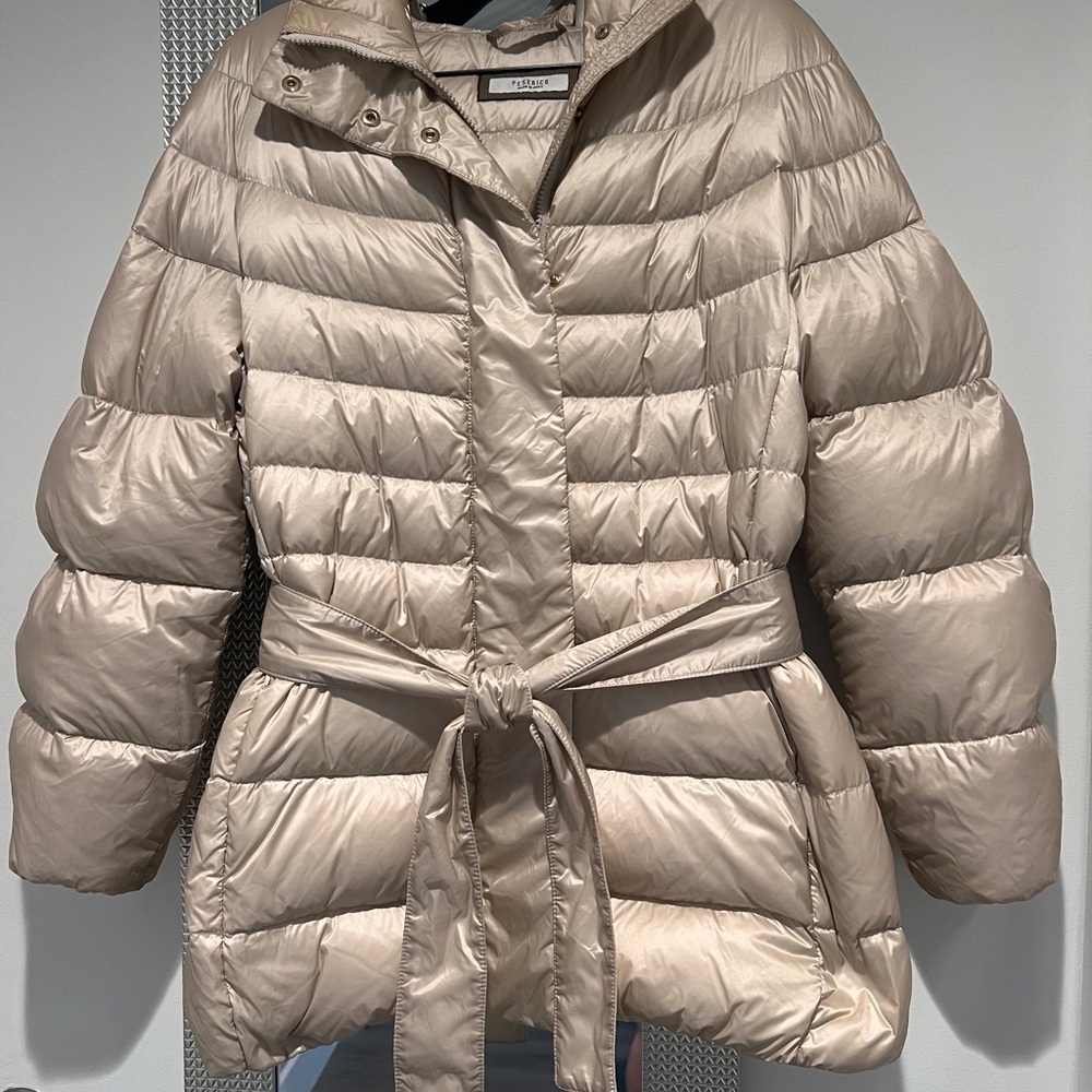 Authentic Peserico goose down coat, size 40,